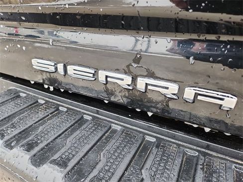 Certified 2022 GMC Sierra 3500 Denali image 33