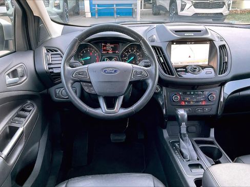 Used 2017 Ford Escape Titanium image 7