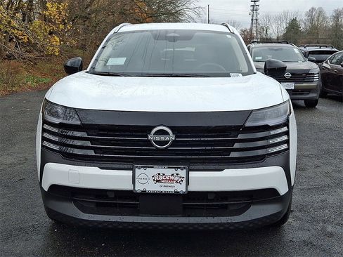 New 2026 Nissan Kicks SV w/ Cold Weather Package image 3