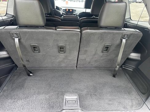 Used 2022 Honda Pilot Touring image 31