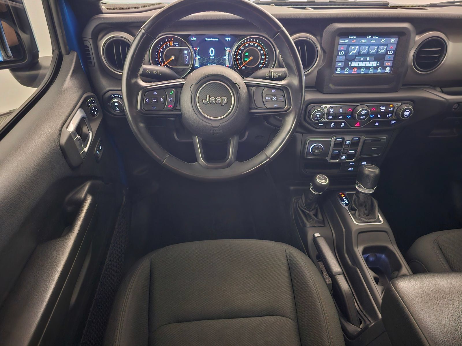 Used 2021 Jeep Gladiator Sport AWD/4WD image 8