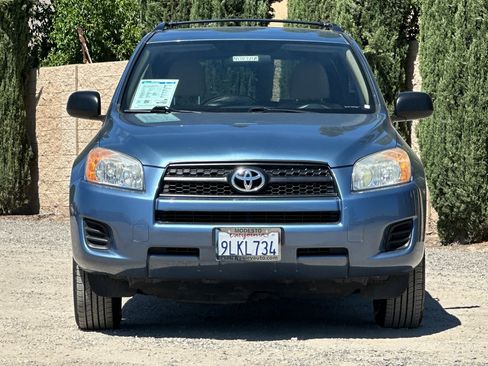 Used 2011 Toyota RAV4 4WD w/ Base L4 Extra Value Pkg image 9