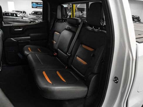 Used 2021 GMC Sierra 1500 AT4 w/ AT4 Preferred Package AWD/4WD image 40