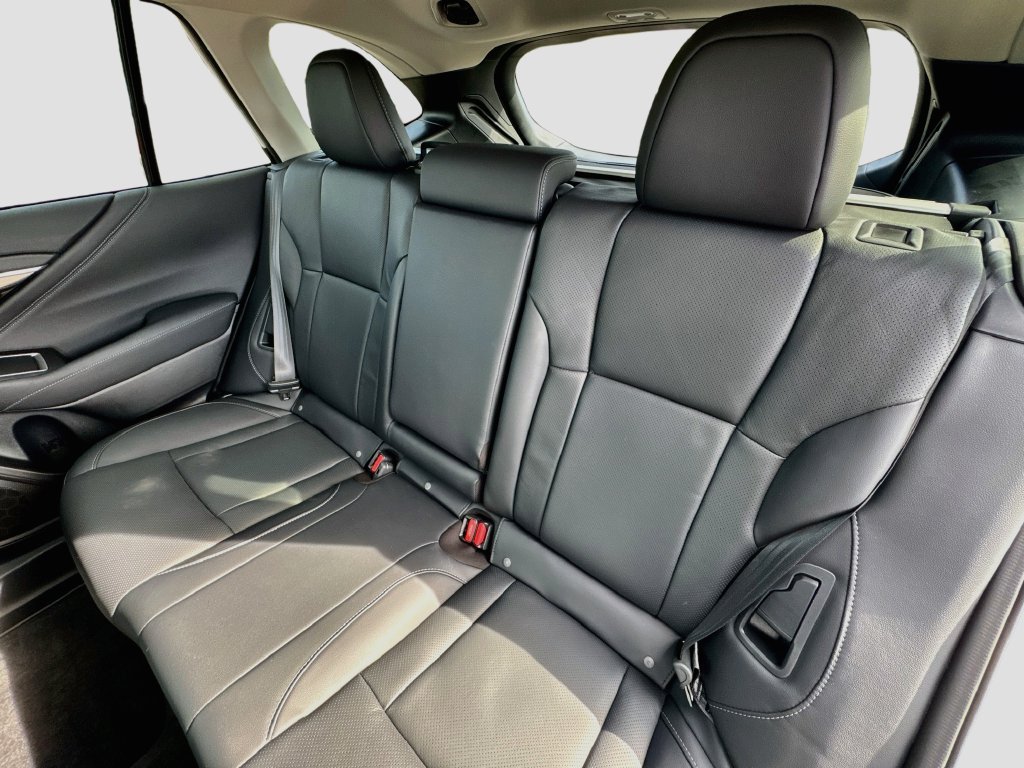 Certified 2024 Subaru Outback Touring AWD/4WD image 24