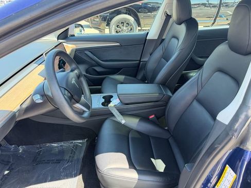Used 2023 Tesla Model 3 Standard Range RWD image 10