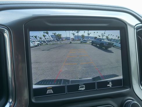 Used 2022 Chevrolet Silverado 3500 LT w/ Convenience Package AWD/4WD image 23