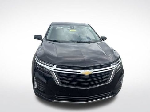 Used 2024 Chevrolet Equinox LT FWD image 8
