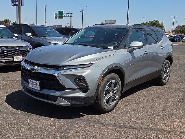 New 2026 Chevrolet Blazer LT w/ Convenience Package AWD/4WD image 1