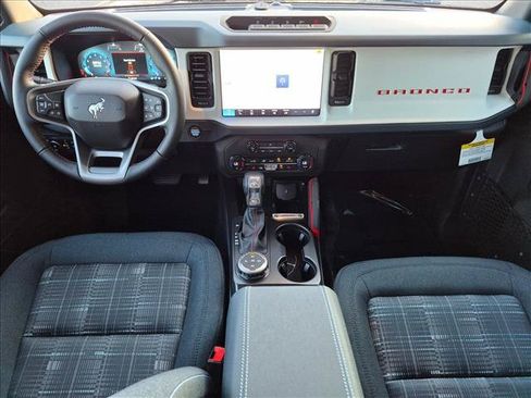 New 2026 Ford Bronco Heritage Edition AWD/4WD image 13