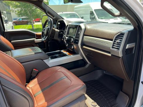Used 2018 Ford F350 King Ranch w/ King Ranch Ultimate Package AWD/4WD image 14