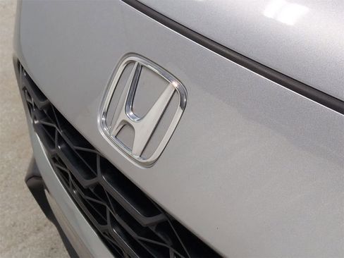 Used 2024 Honda HR-V LX image 13