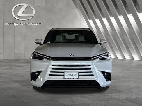 Certified 2026 Lexus TX 350 AWD w/ Technology Package image 7
