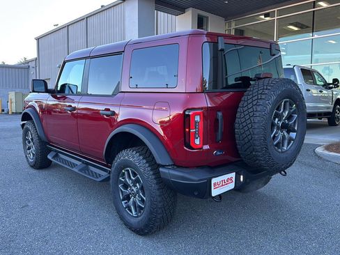 New 2025 Ford Bronco Badlands image 4