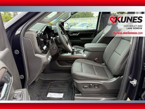 New 2026 GMC Sierra 1500 SLT w/ SLT Premium Plus Package image 14