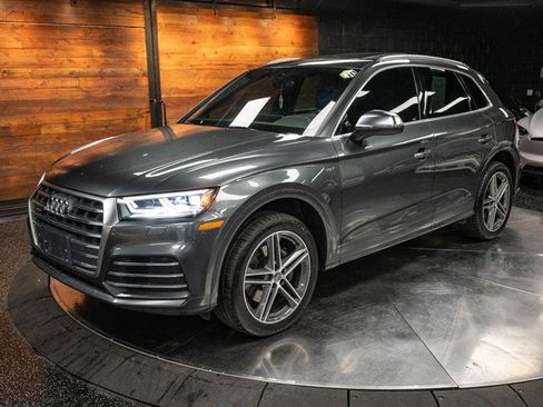 Used 2018 Audi SQ5 Premium Plus image 2