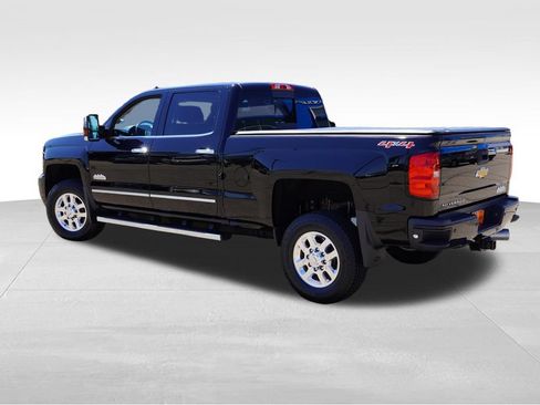 Used 2015 Chevrolet Silverado 3500 High Country w/ Duramax Plus Package AWD/4WD image 8