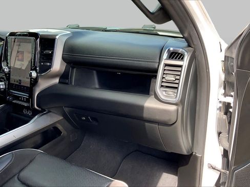 Used 2025 RAM 1500 Laramie w/ Laramie Southwest Edition AWD/4WD image 19