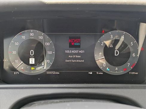 New 2026 Land Rover Range Rover Velar Dynamic SE image 11