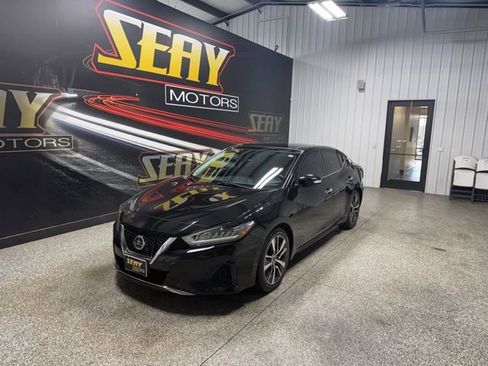 Used 2020 Nissan Maxima 3.5 SL w/ Floor Mat Group FWD image 1