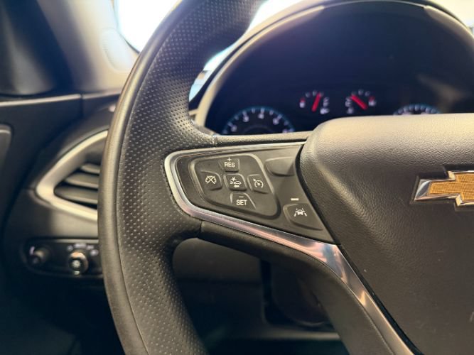Used 2023 Chevrolet Malibu LT FWD image 21