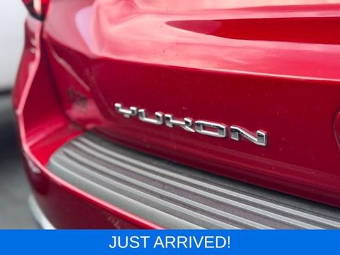 Used 2021 GMC Yukon Denali w/ Denali Ultimate Package AWD/4WD image 7