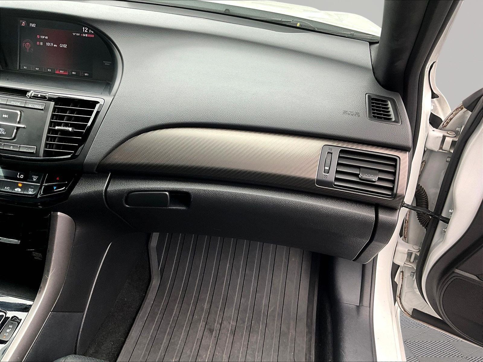 Used 2017 Honda Accord Sport Special Edition image 25
