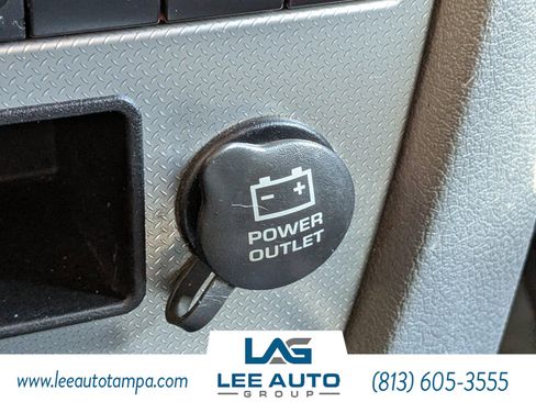 Used 2007 Jeep Commander Sport image 21