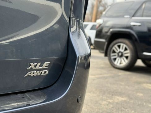 Used 2015 Toyota Sienna XLE w/ XLE Navigation Package image 41