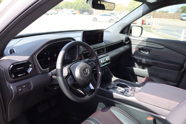 New 2026 Honda Pilot Black Edition image 23
