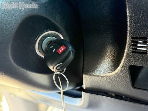 Used 2020 Toyota 4Runner SR5 RWD image 32