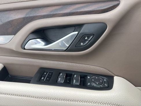 Used 2023 GMC Yukon Denali image 15