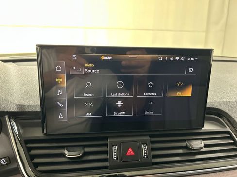 Used 2021 Audi Q5 2.0T Premium Plus w/ Premium Plus Package AWD/4WD image 14