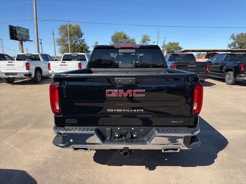 New 2026 GMC Sierra 1500 SLT w/ SLT Premium Plus Package image 5