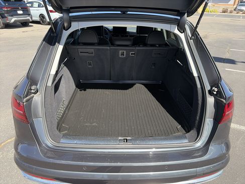 Used 2022 Audi A4 2.0T allroad Premium w/ Convenience Package AWD/4WD image 30