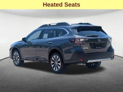 Used 2024 Subaru Outback Touring AWD/4WD image 7