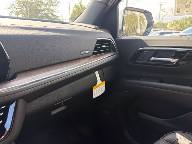 New 2026 Chevrolet Tahoe High Country w/ Sun And Tow Package AWD/4WD image 30