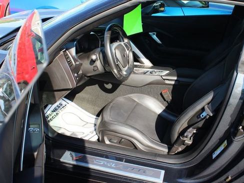 Used 2019 Chevrolet Corvette Grand Sport RWD image 12