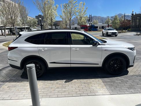 Used 2026 Acura MDX A-Spec image 6