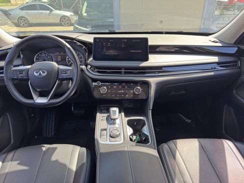 Used 2023 INFINITI QX60 Pure FWD image 12