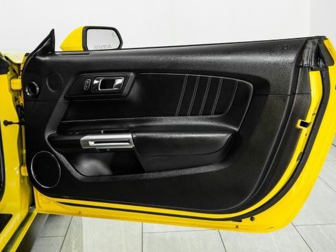 Used 2015 Ford Mustang GT Premium w/ Equipment Group 401A image 36