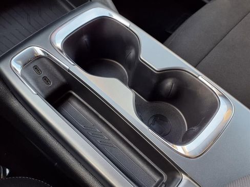 New 2026 Chevrolet Equinox EV LT image 21