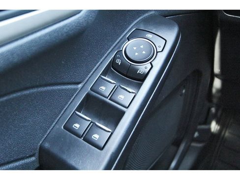 Used 2022 Ford Escape SE w/ SE Sport Appearance Package image 21