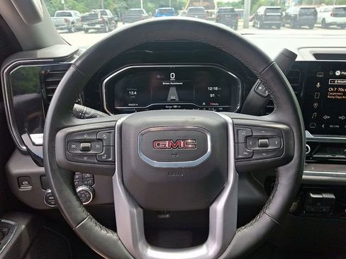 Used 2025 GMC Sierra 1500 SLT RWD image 23