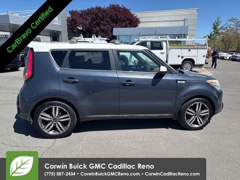 Used 2016 Kia Soul + w/ Audio Package FWD image 10