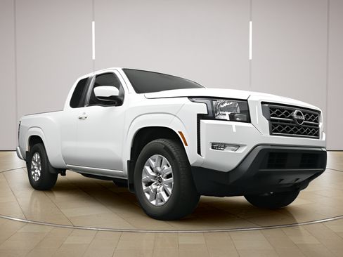 Certified 2024 Nissan Frontier SV w/ SV Convenience Package RWD image 23