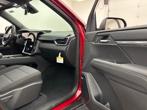 New 2026 GMC Acadia Elevation AWD/4WD image 31