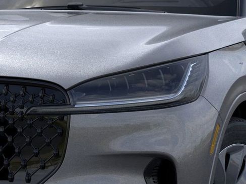 New 2025 Lincoln Aviator Premiere w/ Jet Appearance Package image 18