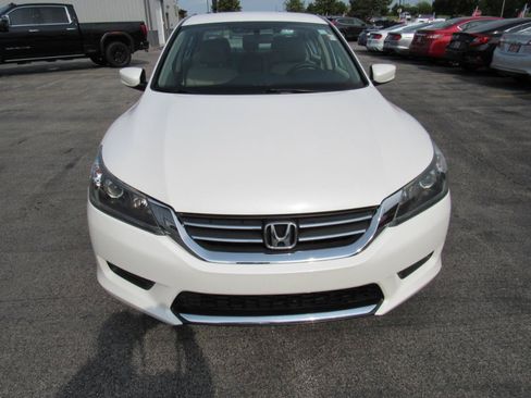 Used 2014 Honda Accord LX image 9