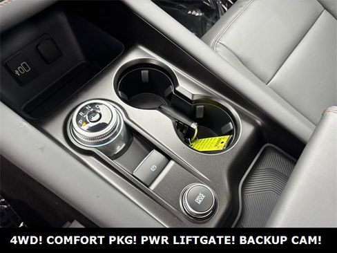 New 2026 Ford Explorer Active w/ Active Comfort Package image 19