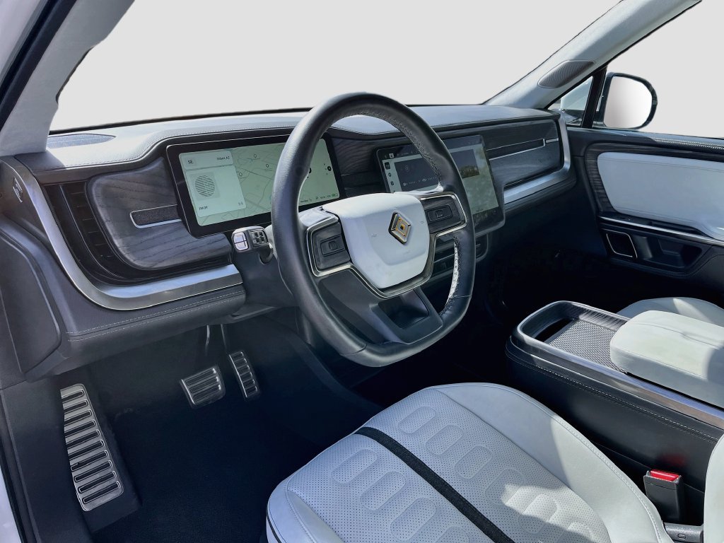 Used 2023 Rivian R1S Adventure Quad AWD/4WD image 9